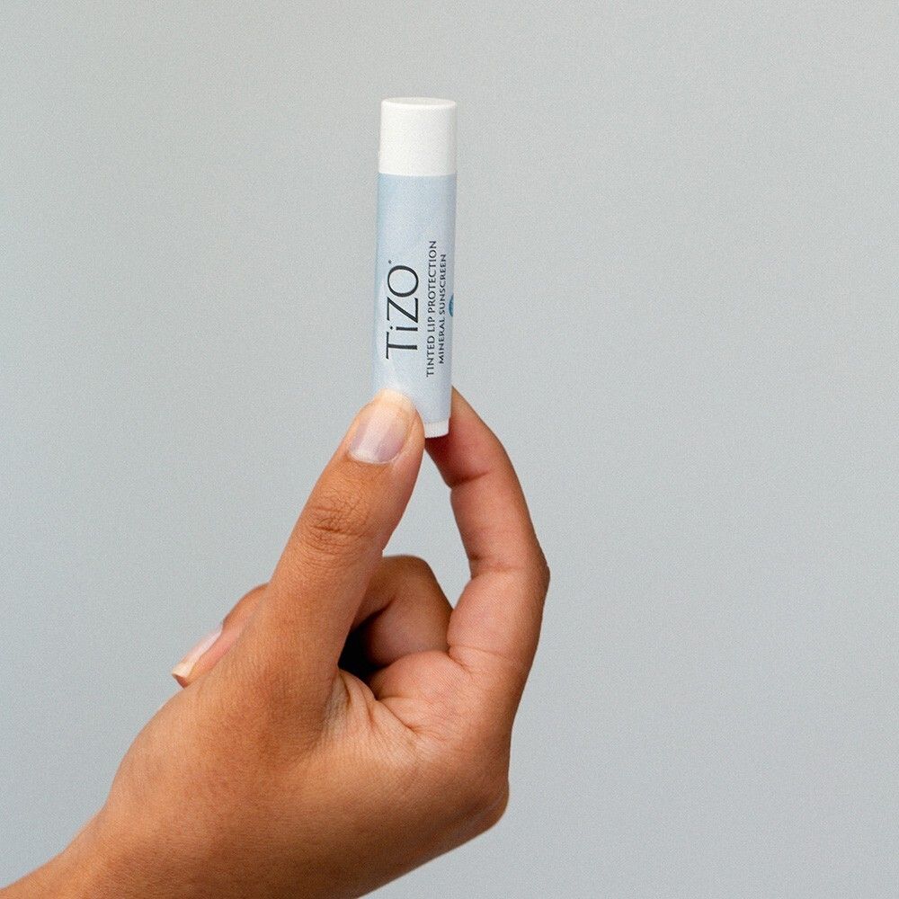 TiZO Крем для губ солнцезащитный TiZO Tinted Lip Protection SPF-45,  4,5 гр