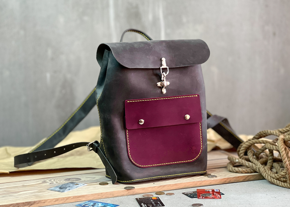 Рюкзак из натуральной кожи