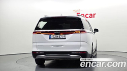 KIA Canival 9-Seater Noblesse — 2023
