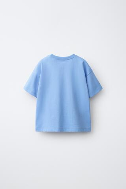 ZARA ФУТБОЛКА С ПРИНТОМ MAMÁ Y PAPÁ, ГОЛУБОЙ
