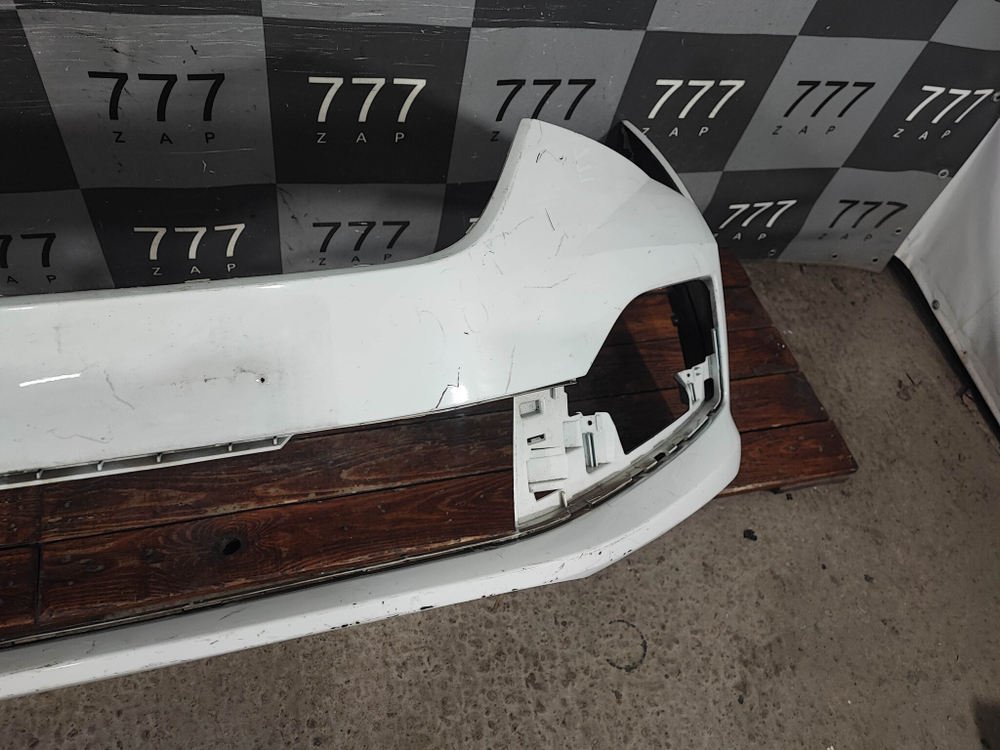 Бампер передний Skoda Rapid 2 20-нв Б/У Оригинал 60U807221M
