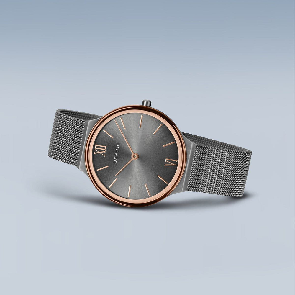 Женские наручные часы Bering  18434-369