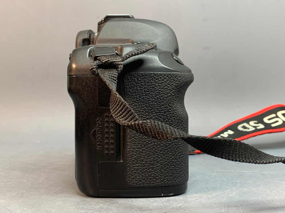 Canon 5D Mark II Body 32746 Кадров