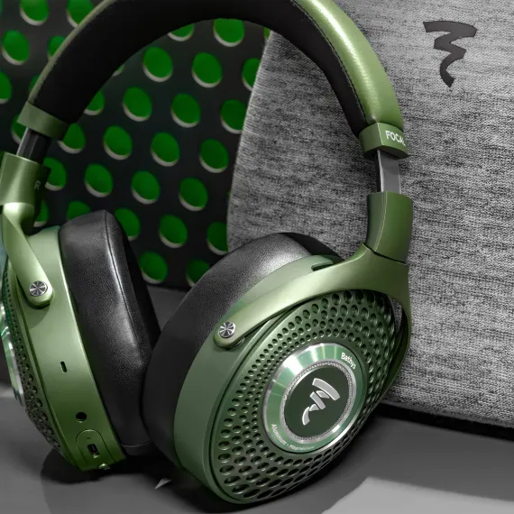 Focal Bathys Green Special Edition