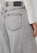 Джинсы High Rise / Extra Wide Leg s.Oliver