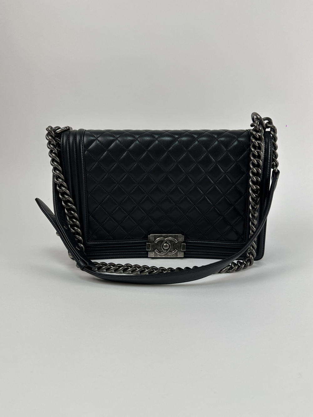 Сумка Chanel Boy medium