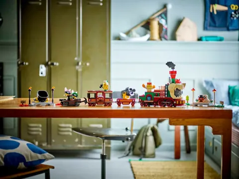 Конструктор LEGO Super Mario 71437 Поезд Боузер Экспресс