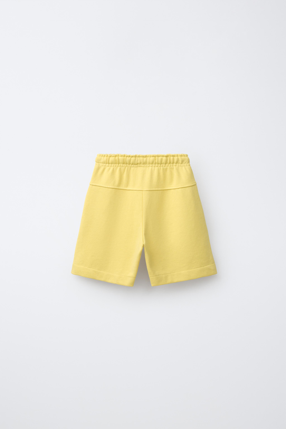 ZARA ОДНОТОННЫЕ ШОРТЫ, ЖЕЛТЫЙ