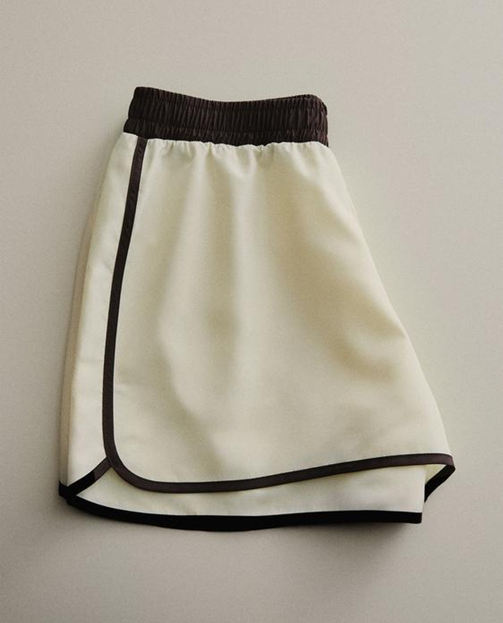 ZARA HOME СПОРТИВНЫЕ ШОРТЫ, ЭКРЮ