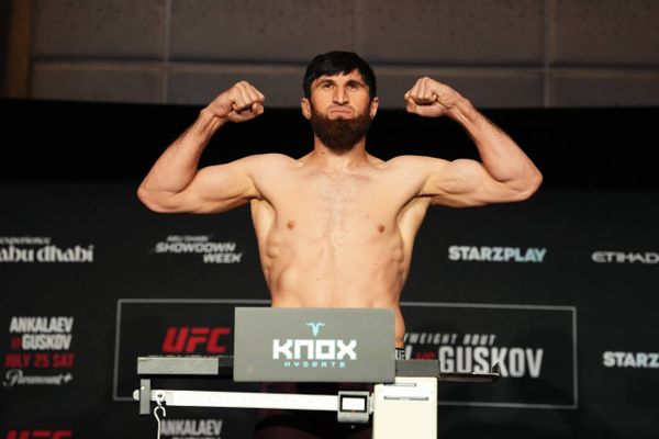 Магомед Анкалаев - Богдан Гуськов: во сколько начало главного боя UFC Fight Night 282