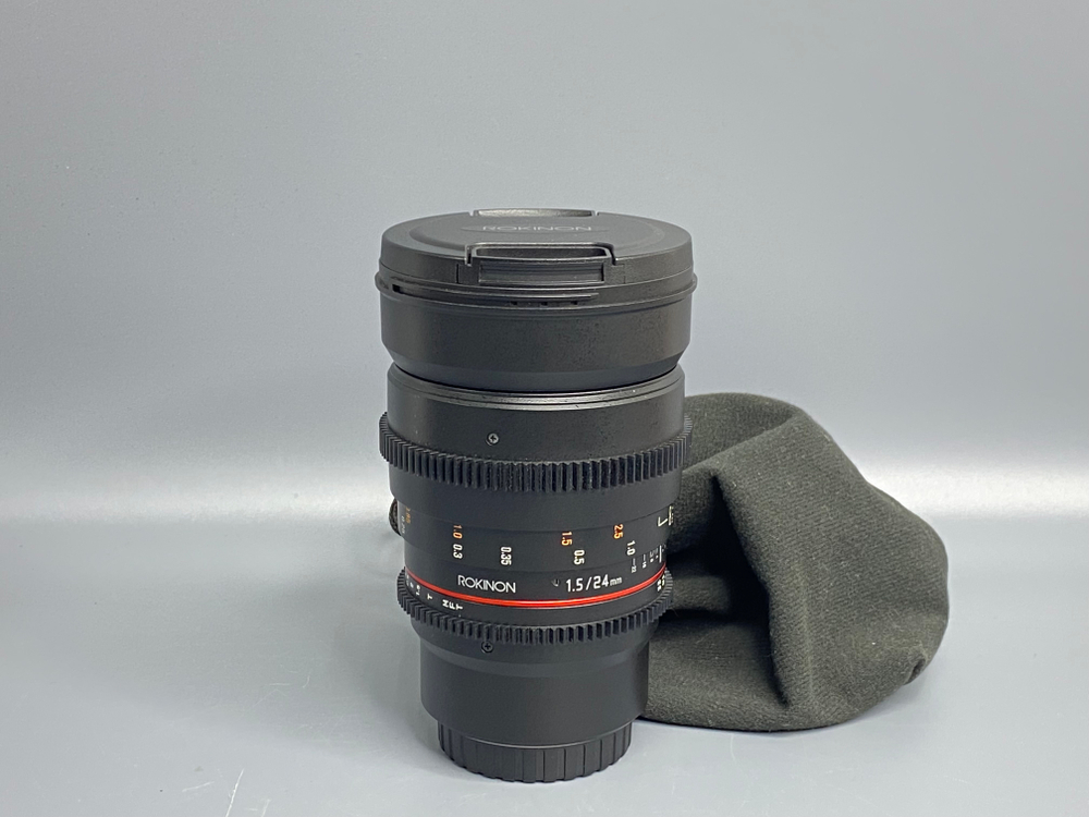 Rokinon 24mm T1.5 AS IF UMC II MFT