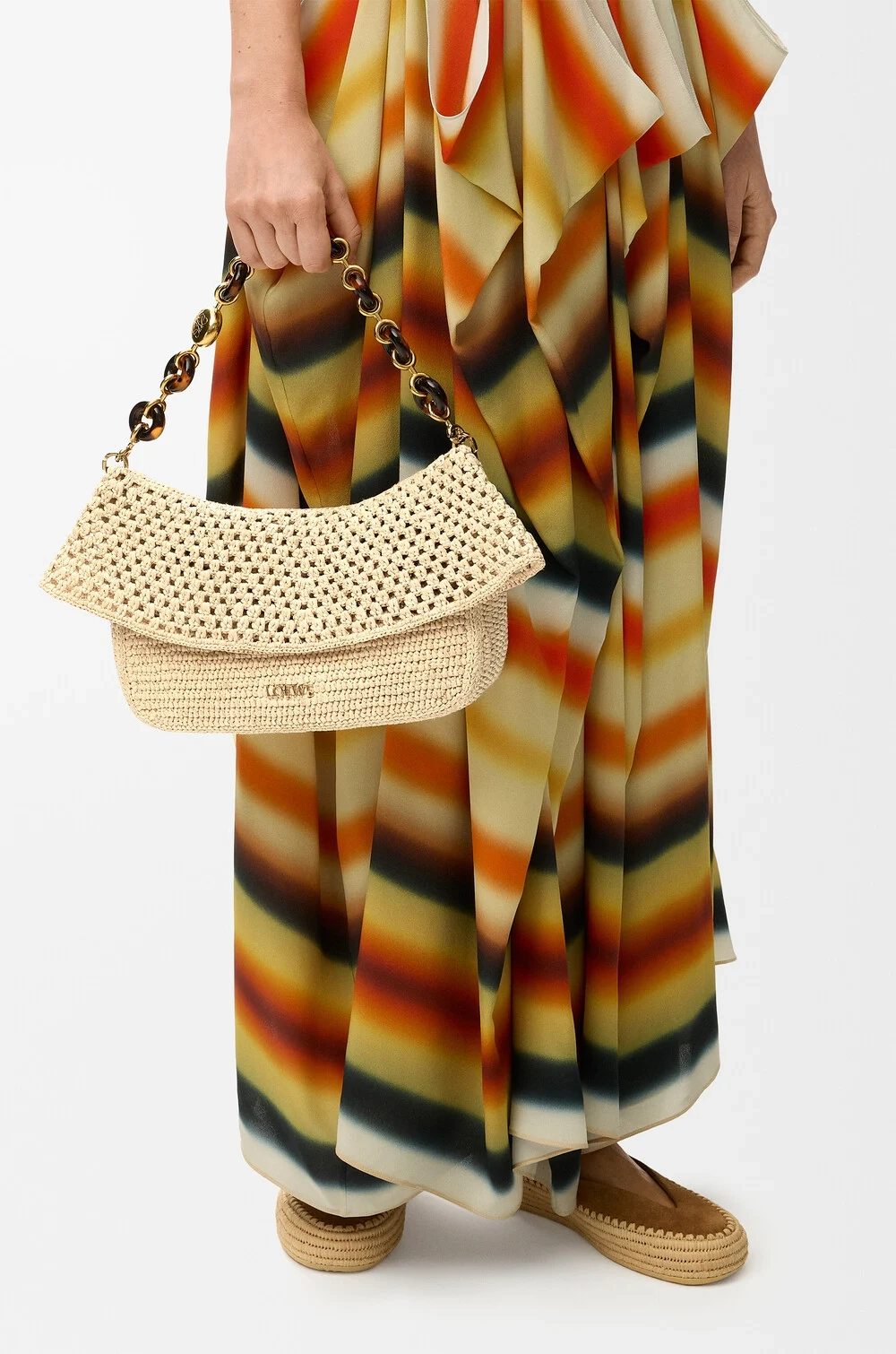 Loewe Средняя сумка Ola, связанная крючком, натуральный