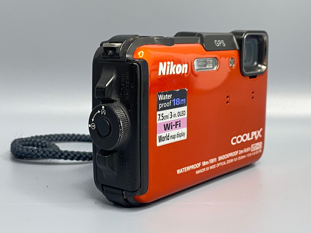Nikon COOLPIX AW110 Waterproof