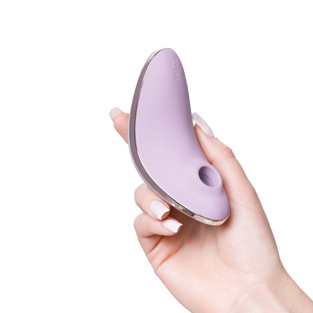 Сиреневый вакуум-волновой вибростимулятор клитора 12см Satisfyer Vulva Lover 1