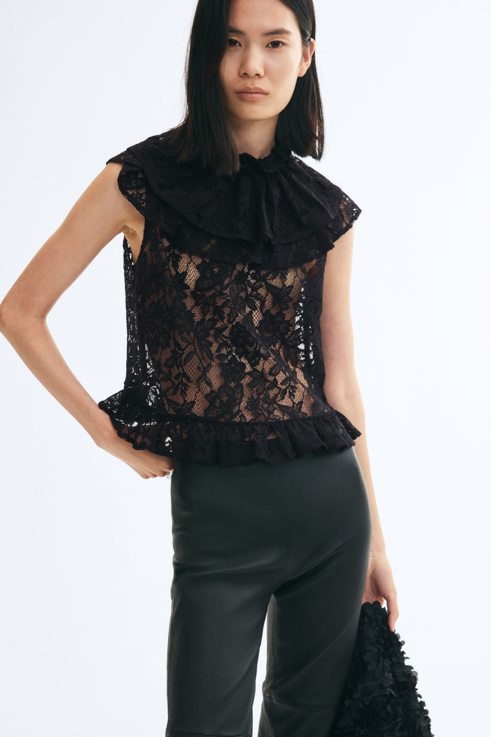Кружевной топ с воланами — Чёрный — H&M 1364641
