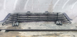 Решетка бампера целая Toyota Fortuner 2 15-21 Б/У Оригинал 531120k190