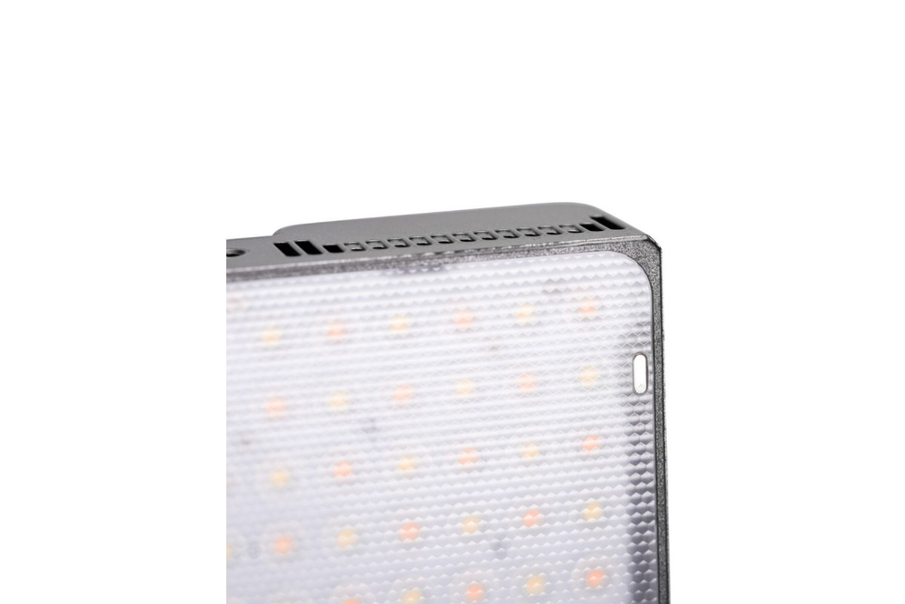 Осветитель Aputure Amaran Ace 25c, серебро