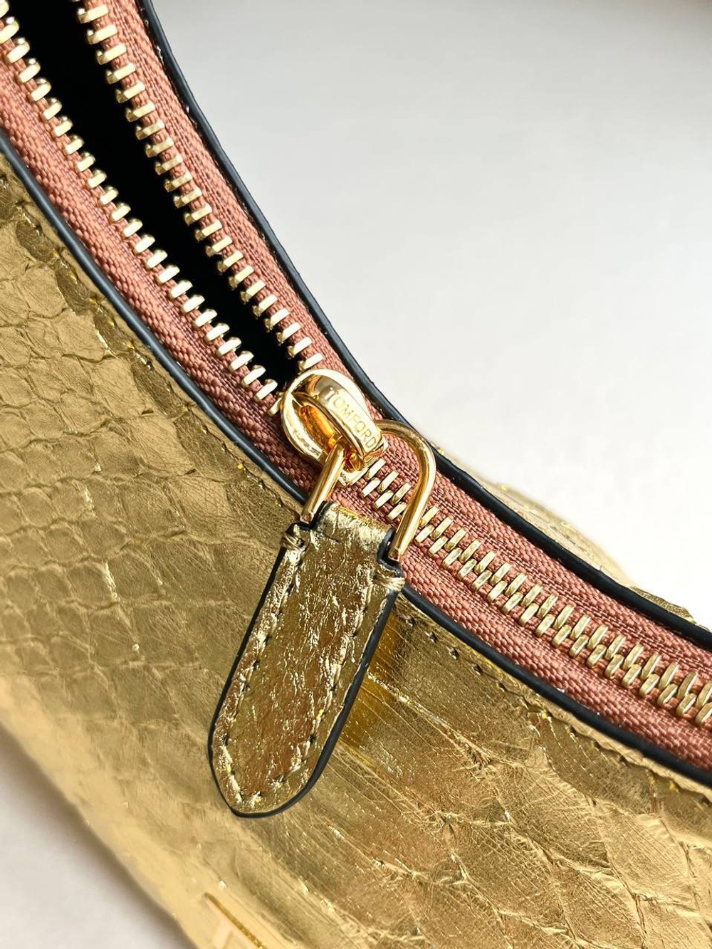 Сумка Tom Ford Bianca mini из кожи Питона