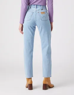 Джинсы женские WRANGLER MOM HOLD ME