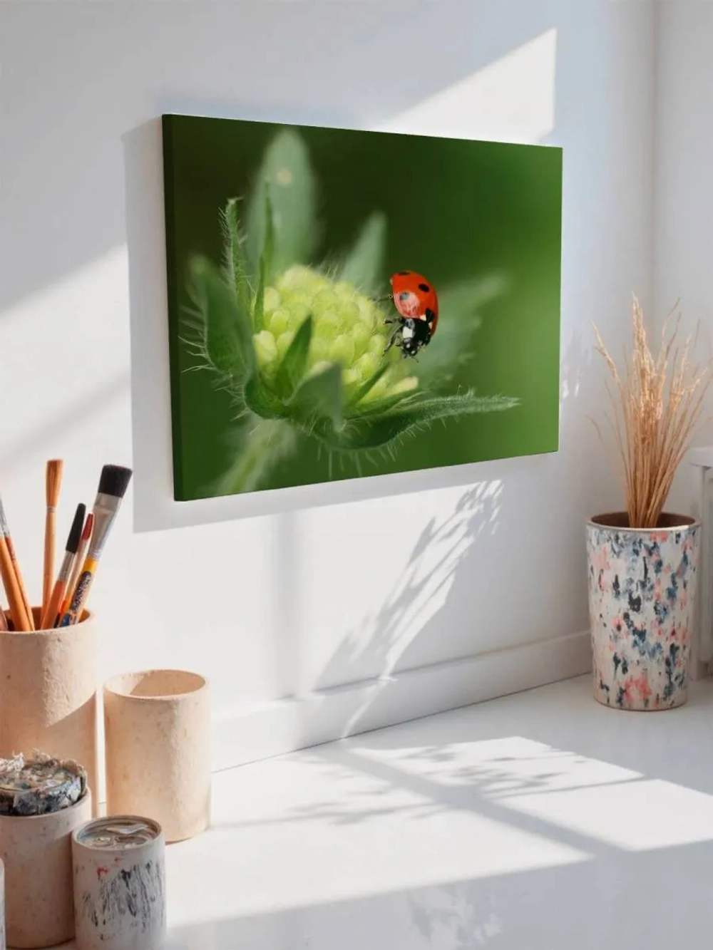 Картина на стену 40 X 50 Божья коровка