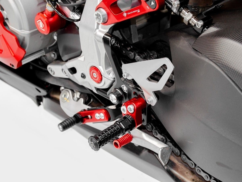 PRSFV201 DUCABIKE ADJUSTABLE REARSETS (SF V2)