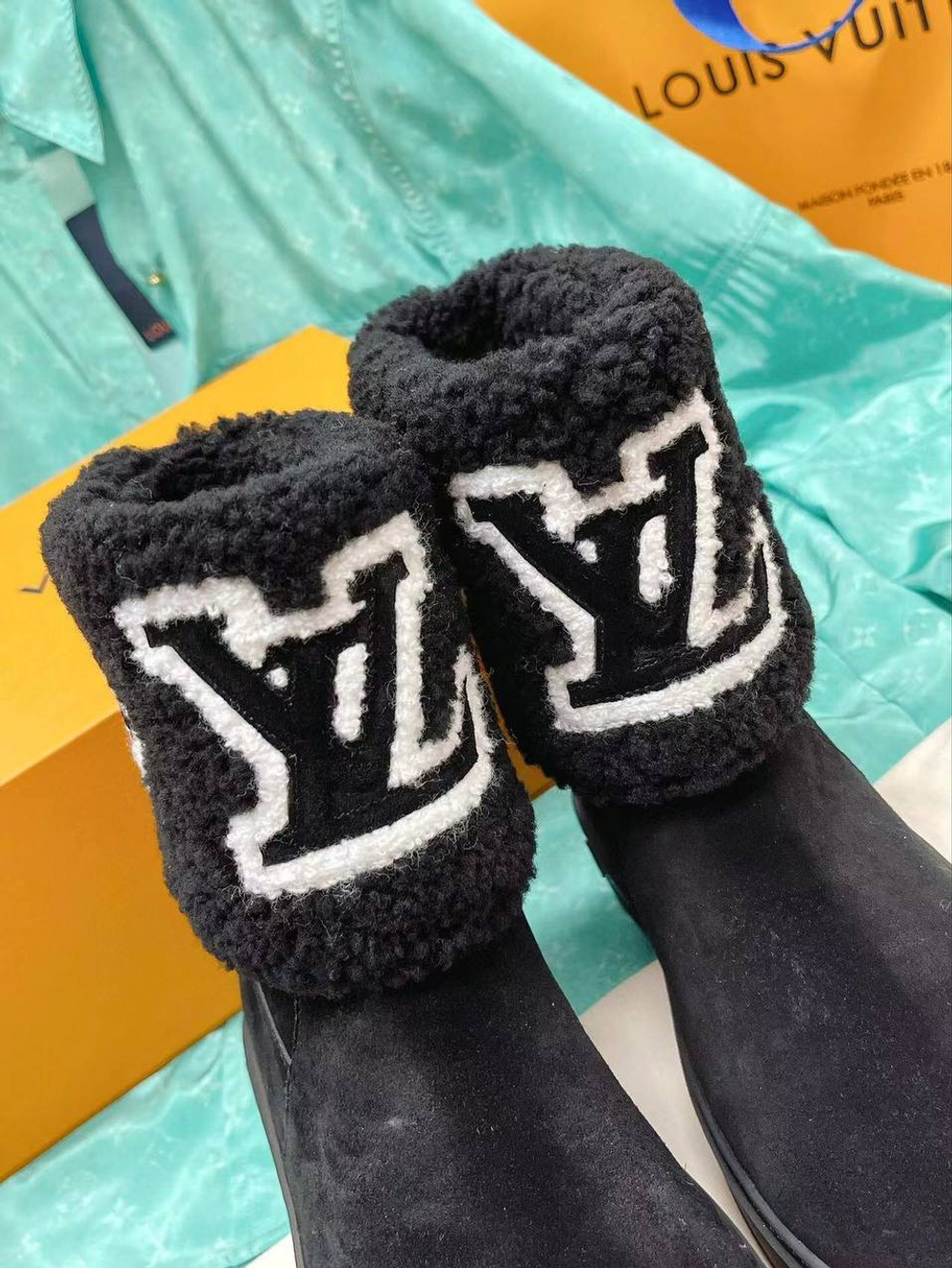 Сапоги Louis Vuitton Snowdrop