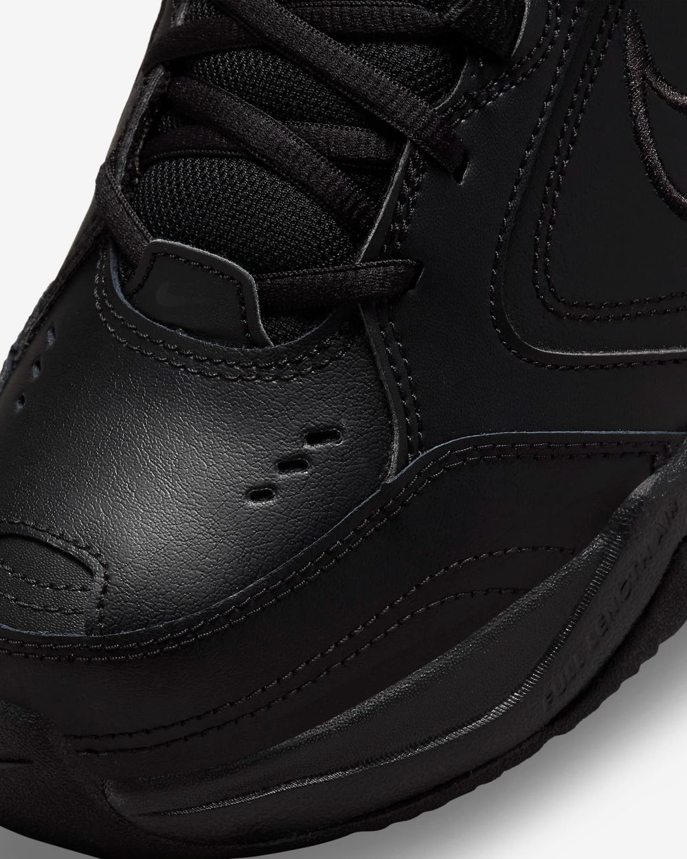 Кроссовки мужские NIKE Air Monarch IV Training Shoe