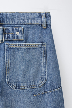 ZARA ДЖИНСЫ RELAXED BARREL СО ШЛЕВКОЙ, ВЫЦВЕТШИЙ СИНИЙ