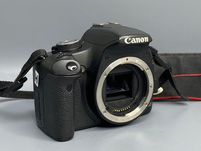 Canon EOS 500D — 30 480 кадров
