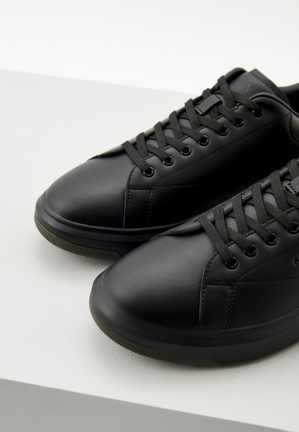 Кеды мужские ARMANI EXCHANGE VENICE