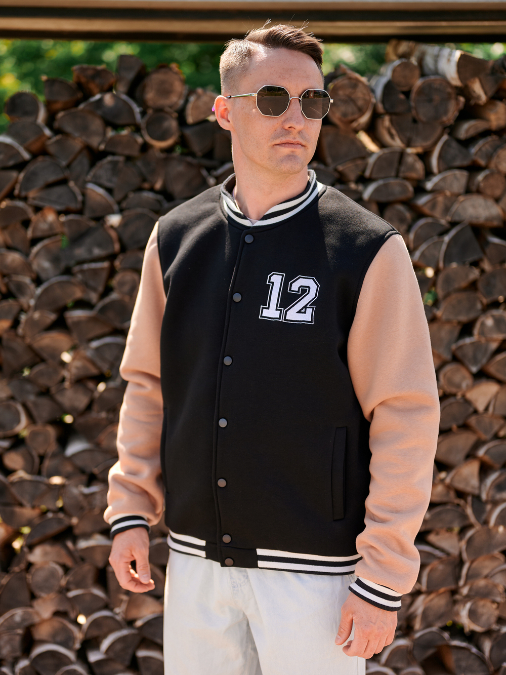 Бомбер "12" бежевый
