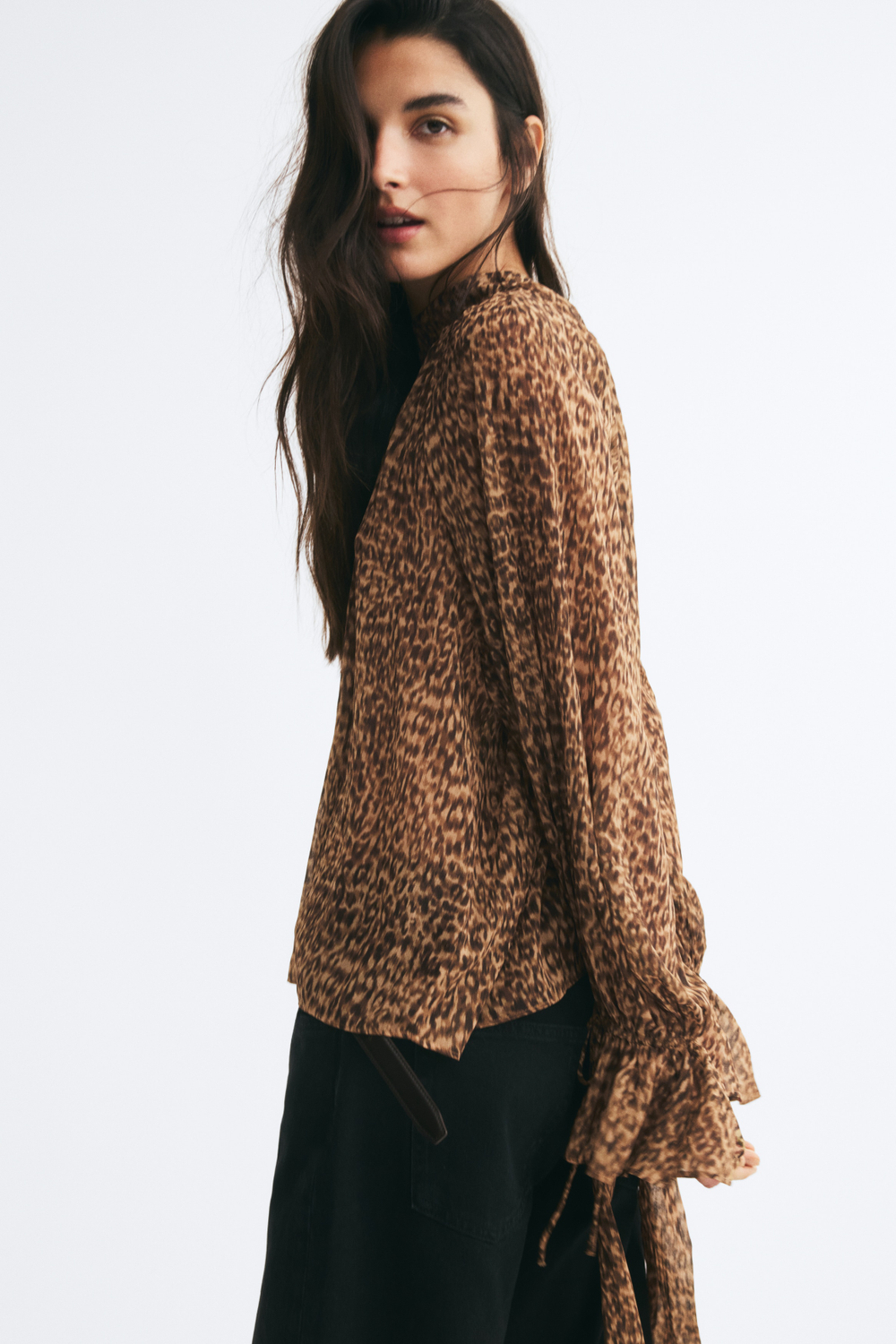 Шифоновая блуза со шнуровкой - H&M