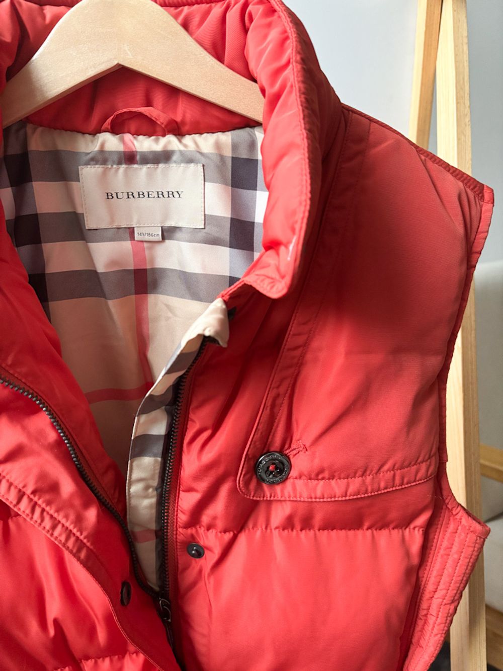 Утепленный жилет Burberry, 158