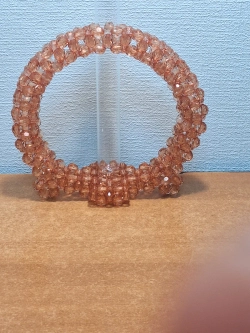 Ваза для сухоцветов из бусин