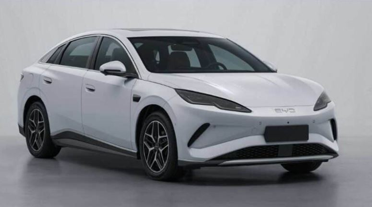 Седан BYD Seal 06 с запасом хода 470 км и 545 км