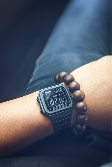 Наручные часы Casio B650WB-1B