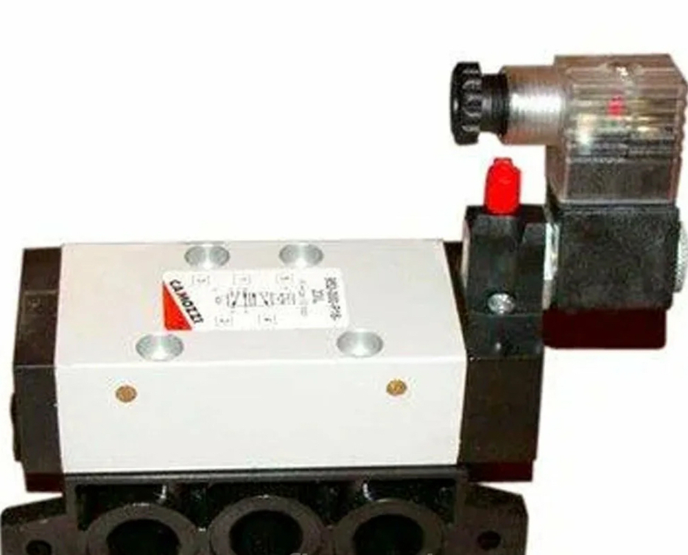 ДС-168 55.02.350 Пневмораспределитель
