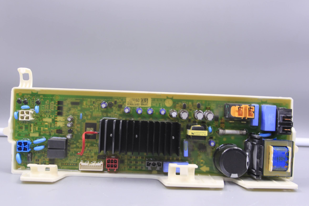 Модуль управления EBR79583409 стиральной машины LG F12U2HFNA