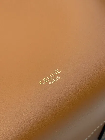 Сумка CELINE SMALL HOBO IN SUPPLE SMOOTH CALFSKIN