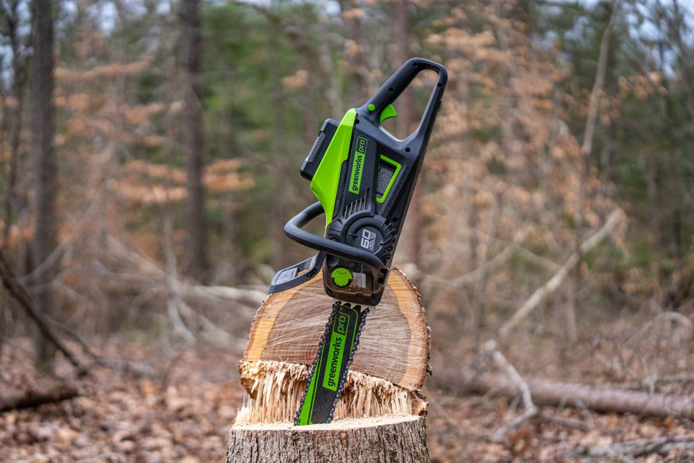 Цепная пила аккумуляторная Greenworks GD60CS25k5 Арт. 2008907U2G, 60V, 40 см, бесщеточная, 2500 Вт, с 2хАКБ 5 Ач. и ЗУ