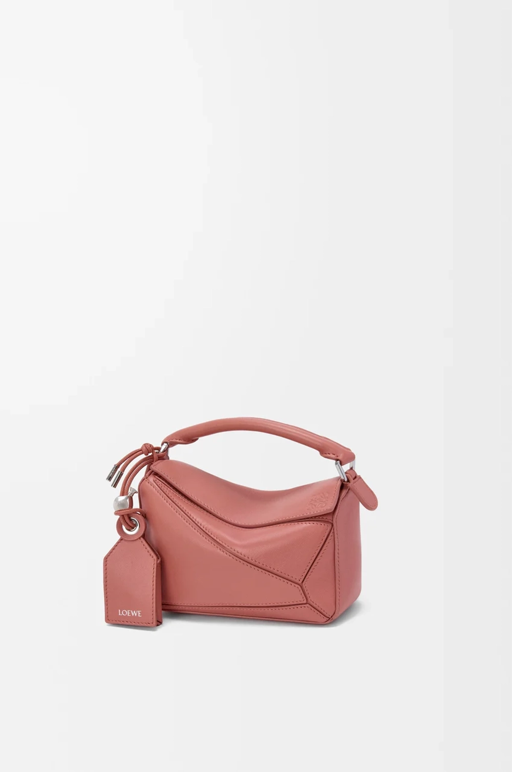 Loewe Сумка-мини Puzzle Featherlight из овечьей кожи наппа, красноватый