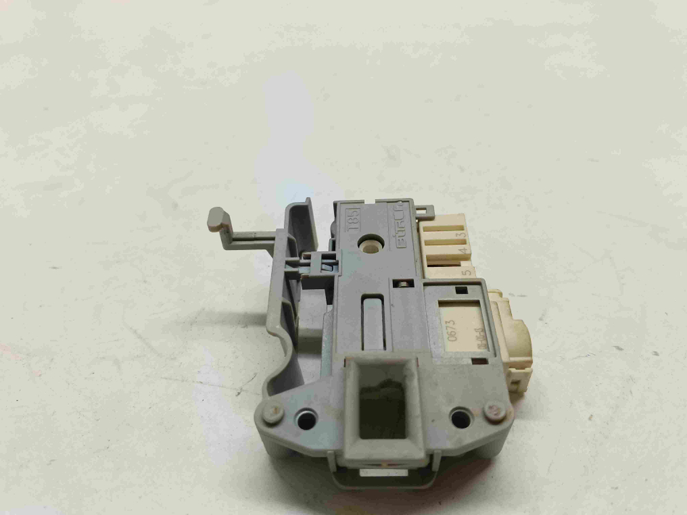WMSG605 кт261 Блокировка люка для стиральной машины Hotpoint-Ariston WMSG605 б/у