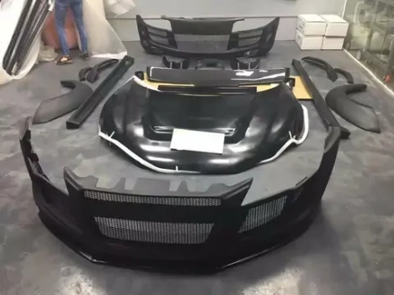 Широкий обвес для AUDI R8 TYPE 42 2006 - 2012 Ауди