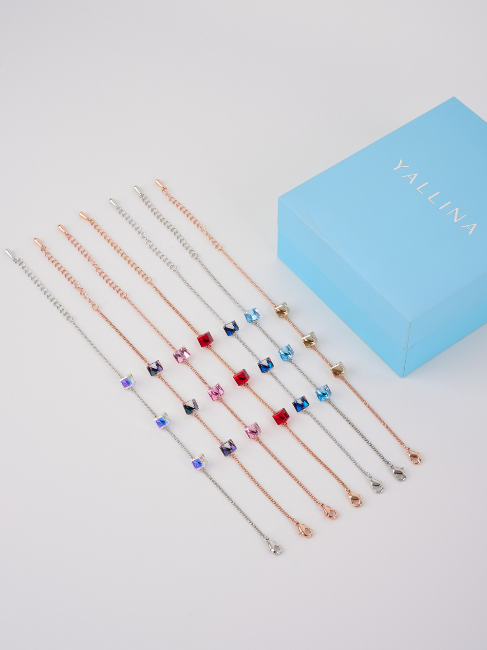 Браслет Миражи с красными кристаллами-кубиками Swarovski