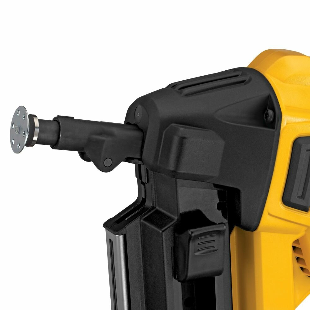 Аккумуляторный нейлер по бетону DEWALT DCN890P2-QW, 18 В, гвозди 13–57 мм, 2 АКБ 5 А·ч, ЗУ, кейс