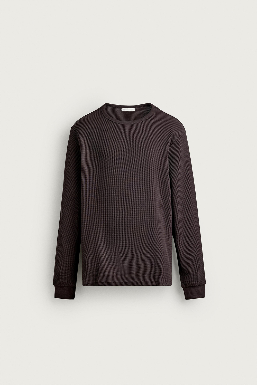 ZARA ФУТБОЛКА REGULAR FIT ИЗ ВАФЕЛЬНОГО ТРИКОТАЖА, ШОКОЛАДНЫЙ