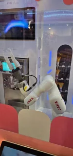 Вендинговый автомат мороженого «IceBot Soft»