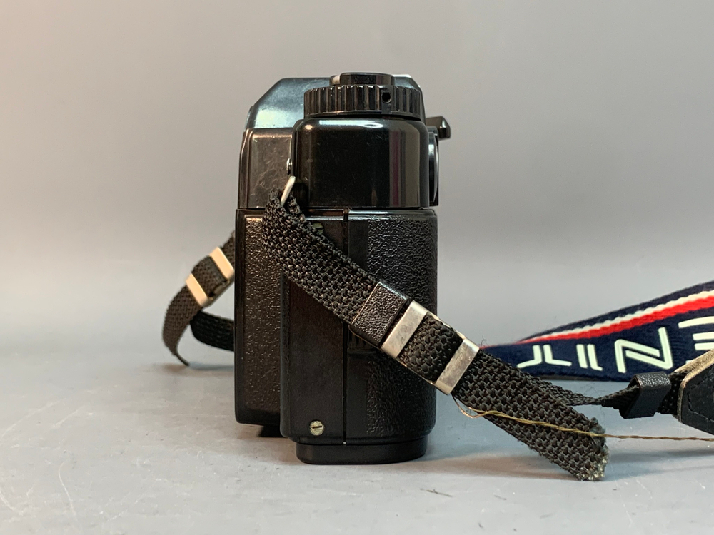 Zenit 122 + MC Helios-44M-6 царапки на передней линзе