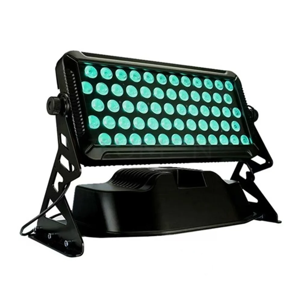 CW600 — уличный заливочный LED-прожектор 60×10 Вт RGBW IP65