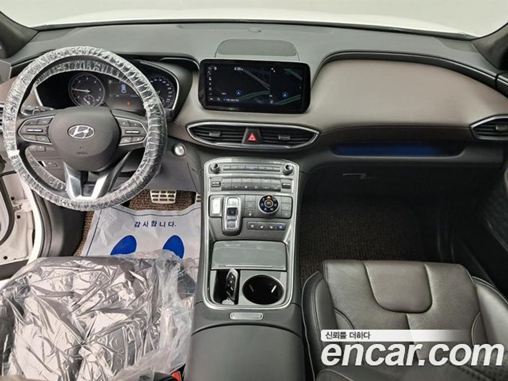 Hyundai Santafe Diesel 2.2 4WD — 2021